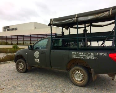 Museu do Medronho | Passeio de Jipe pelo Montado | Criança e Adulto Museu do Medronho | Passeio de Jipe pelo Montado | Criança e Adulto