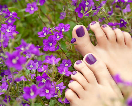 Pedicure de Embelezamento com Gelinho para 2 | NaturalMente Pedicure de Embelezamento com Gelinho para 2 | NaturalMente