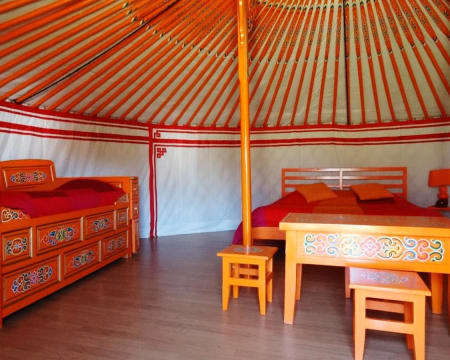 Nomad Planet - Montalegre | Estadia Insólita em Yurt com Vista para o Gerês