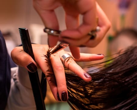 Corte + Brushing | Nova Imagem Cabeleireiro Corte + Brushing | Nova Imagem Cabeleireiro