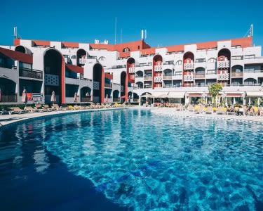 Muthu Oura Praia Hotel | Estadia de 1 Noite Mágica Muthu Oura Praia Hotel | Estadia de 1 Noite Mágica