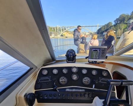 Leçaodouro | Passeio de Barco no Douro pelas 6 Pontes Leçaodouro | Passeio de Barco no Douro pelas 6 Pontes