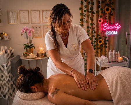 Paula Ribeiro Estética Avançada | Massagem Relaxante, Terapêutica ou Reflexologia | 2 Pessoas