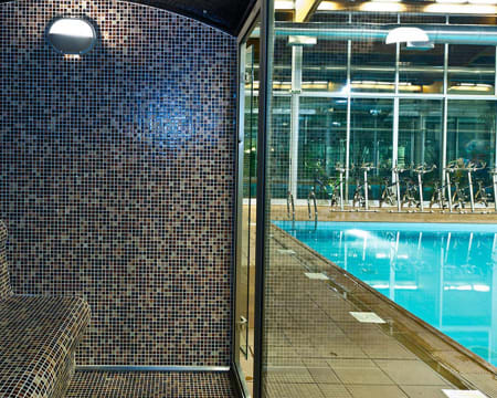 Consulta de Exercício e Sáude + Acesso ao Spa | 3 Phive Fitness Club's à Escolha Consulta de Exercício e Sáude + Acesso ao Spa | 3 Phive Fitness Club's à Escolha