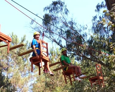 Arborismo para 2 na Pista Vermelha + Slide Arborismo para 2 na Pista Vermelha + Slide