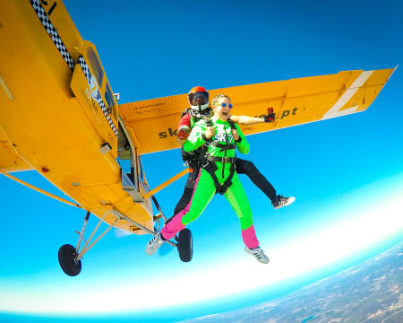 Salto de Paraquedas | Skydive no Algarve a 3000m | Emoção Junto ao Mar!