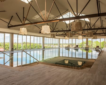 Satsanga Spa | Circuito de Águas + Esfoliação de Pés | 2 Pessoas Satsanga Spa | Circuito de Águas + Esfoliação de Pés | 2 Pessoas
