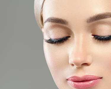 MR Centro de Estética | Aplicação de Extensão de Pestanas MR Centro de Estética | Aplicação de Extensão de Pestanas