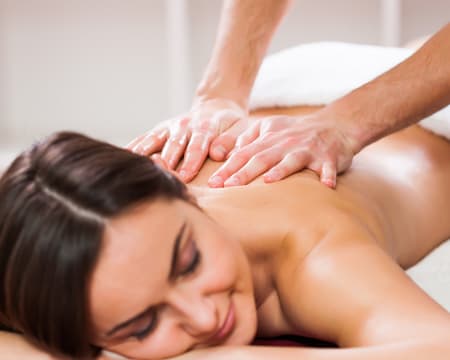 Massagem Relaxante Localizada | Golden Fitness & SPA Massagem Relaxante Localizada | Golden Fitness & SPA