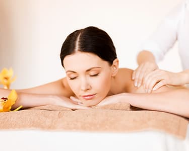 Massagem Relax Aromaterapêutica | Puro Equilíbrio Massagem Relax Aromaterapêutica | Puro Equilíbrio