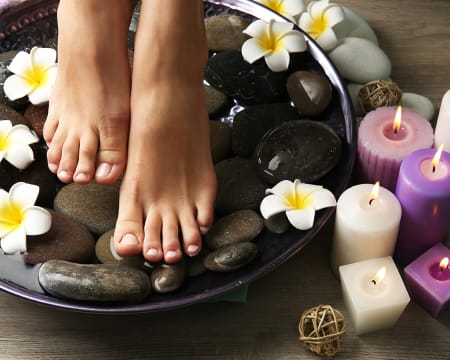 Spa Pedicure para Ele e para Ela | Timor Chic Hair & Beauty Studio Spa Pedicure para Ele e para Ela | Timor Chic Hair & Beauty Studio