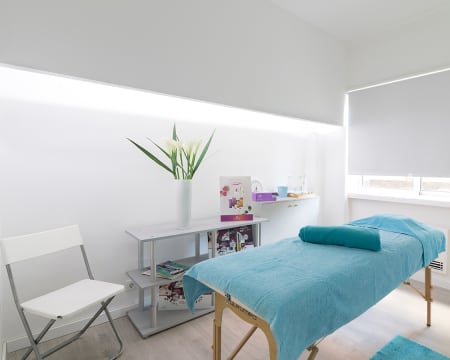 Massagem de Relaxamento + Mini Facial para Ele - 50 Min | Clínica Sorria Av. Liberdade Massagem de Relaxamento + Mini Facial para Ele - 50 Min | Clínica Sorria Av. Liberdade