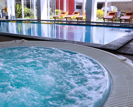 Circuito de Águas + Massagem de Rosto, Ombros e Cabeça | Spa Vital - Antillia Hotel 4* Circuito de Águas + Massagem de Rosto, Ombros e Cabeça | Spa Vital - Antillia Hotel 4*