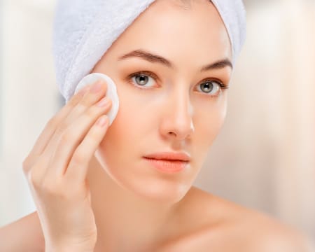 The Beauty Company | Lifting de Rosto com Microdermoabrasão | 2 Pessoas The Beauty Company | Lifting de Rosto com Microdermoabrasão | 2 Pessoas