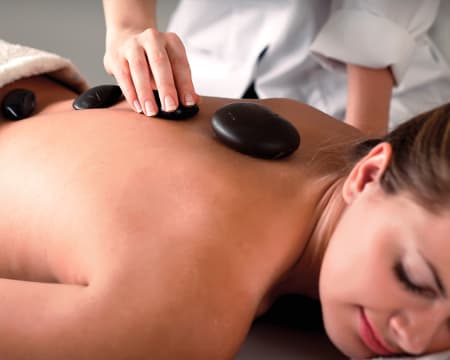 Rituais do Ego - Aesthetical Medical Spa | Massagem Relax ou Pedras Quentes
