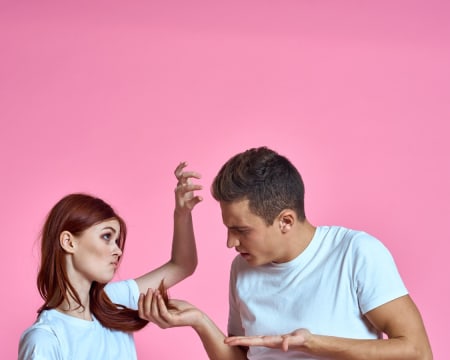 Corte de Cabelo e Foot Spa para Ele e Ela | Trevo Beleza & Estética Corte de Cabelo e Foot Spa para Ele e Ela | Trevo Beleza & Estética