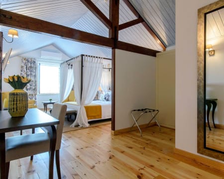 Villa Rio Guest House Suites - Algarve | Estadia de Romance com Opção Jantar