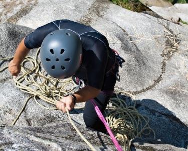 Escalada e Rappel | 2 Pessoas - 2h | Aventuresca Escalada e Rappel | 2 Pessoas - 2h | Aventuresca