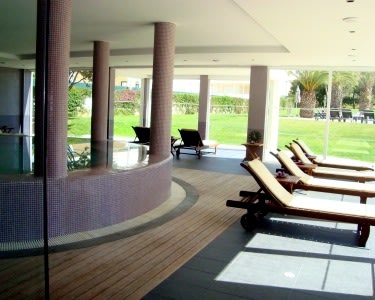 Circuito Termal + Massagem | 2 Pessoas - 6h25 | Satsanga Vila Galé Praia Circuito Termal + Massagem | 2 Pessoas - 6h25 | Satsanga Vila Galé Praia