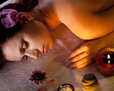 Envolvimento Vinoterapia e Massagem a 2 | Do Corpo e da Alma Envolvimento Vinoterapia e Massagem a 2 | Do Corpo e da Alma