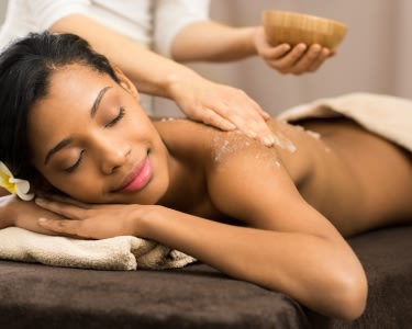 Esfoliação e Hidratação Corporal a 2 | Essentia Spa Esfoliação e Hidratação Corporal a 2 | Essentia Spa