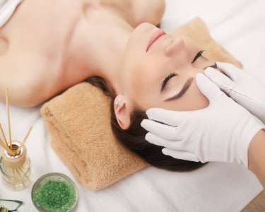 Massagem Tradicional Rosto a 2 | Centro de Estética Éden Massagem Tradicional Rosto a 2 | Centro de Estética Éden