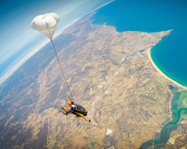 Salto Tandem a 3.000m Salto Tandem a 3.000m