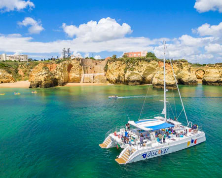 Passeio de Catamaran à Vela a Benagil e Carvoeiro - Bilhete Criança ou Adulto | Algarve