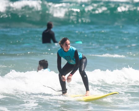 Aula de Surf na Praia da Gamboa em Peniche | 2 Horas | Go 4 Surf