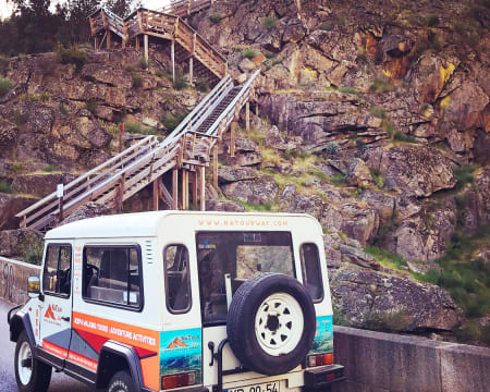 Jeep Tour pelo Vale do Paiva c/ Visita ao Museu das Trilobites para Dois - 3h | NaTour Way