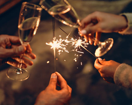 Réveillon no Porto: Magic Moments Restaurant & Dance Club | Jantar Festa Ano Novo para Dois