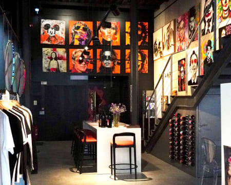 Roots Art Gallery em Viana do Castelo: Prova de Vinhos, Arte e Música para Dois