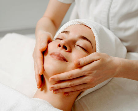 Massagem em Cantanhede: Facial, Relaxante ou Velas | Até 55 Minutos de Descontração! Ery Shanti