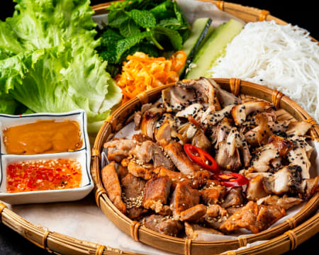 Cozinha Vietnamita Tradicional nos Aliados | Cheque Gourmet 30€ ou 50€ | Bêp Viêt - Porto