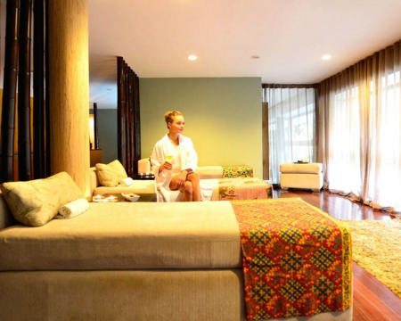 Experiência Relax de Luxo c/ Circuito de Águas & Massagem ou Tratamento Facial | 14 Magic Spa by Pestana