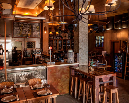 Sabores Tradicionais! Petiscos ou Carnes para Partilhar em Setúbal | Taberna Grande