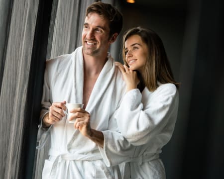 Crowne Plaza Porto 5* | Massagem + Circuito de Águas + Ritual de Chá | 2 Pessoas
