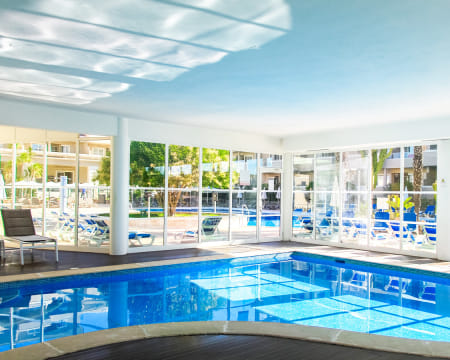 Vitors Plaza 4* - Portimão | Férias em Apartamento T1 Familiar no Algarve com Opção Meia-Pensão