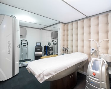 Relax Massage & Mini Facial | 2 Pessoas - 50 Min. | PharmaEstetic Relax Massage & Mini Facial | 2 Pessoas - 50 Min. | PharmaEstetic