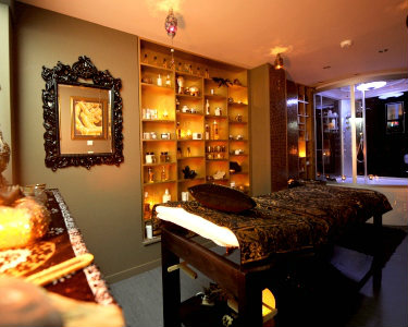 Massagem Balinense & Relax | 2 Pessoas - 50 Min. | Aromas do Deserto Guimarães Massagem Balinense & Relax | 2 Pessoas - 50 Min. | Aromas do Deserto Guimarães