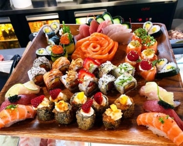 Miyabi Sushi | Cozinha Japonesa em 50 Peças Miyabi Sushi | Cozinha Japonesa em 50 Peças
