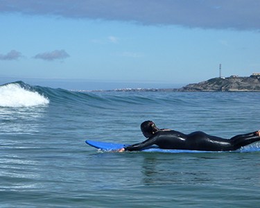 Aula com a UpRise Surf School | As Melhores Ondas estão em Peniche! Aula com a UpRise Surf School | As Melhores Ondas estão em Peniche!