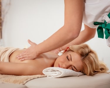 Massagem Tradicional Corpo Inteiro | Centro de Estética Éden Massagem Tradicional Corpo Inteiro | Centro de Estética Éden