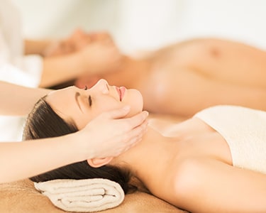 Massagem Terapêutica Relax Aroma e Cristais para 2 | Almada Massagem Terapêutica Relax Aroma e Cristais para 2 | Almada