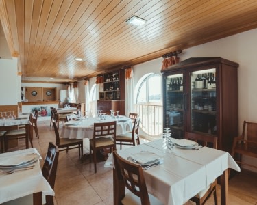 Hotel Quinta dos Cedros - Restaurante | Tábua de enchidos Hotel Quinta dos Cedros - Restaurante | Tábua de enchidos