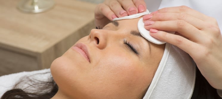 Rosto Cuidado: Mini Facial | 45 Minutos | Coimbra
