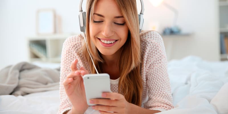 Centenas de Podcasts à Distância de um Clique | RTP Play Centenas de Podcasts à Distância de um Clique | RTP Play