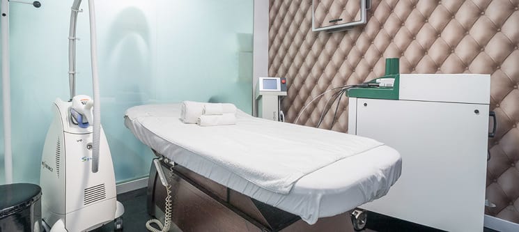 Lipolaser + Radiofrequência + Drenagem - Adeus Celulite | 5 ou 10 Sessões | Matosinhos