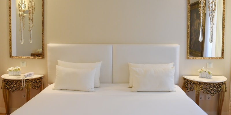 Sundial Gardens & Suites - Gaia | Estadia Romântica com Opção Massagem