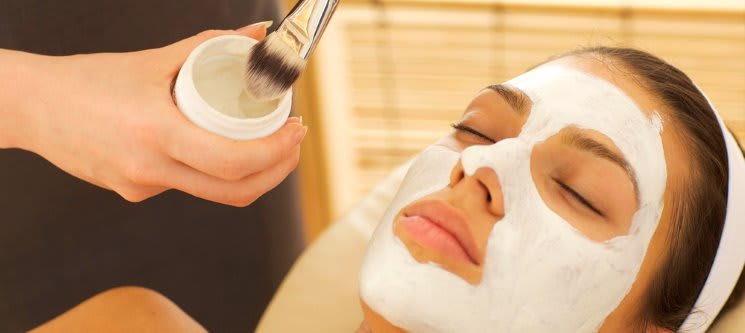 Face Care para Ela! Tratamentos de Rosto à Escolha | S. Mamede de Infesta